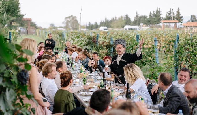 свадебная вечеринка в Грузии