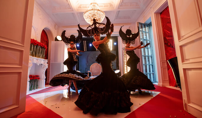 квест, открытие дверей открывает новые локации