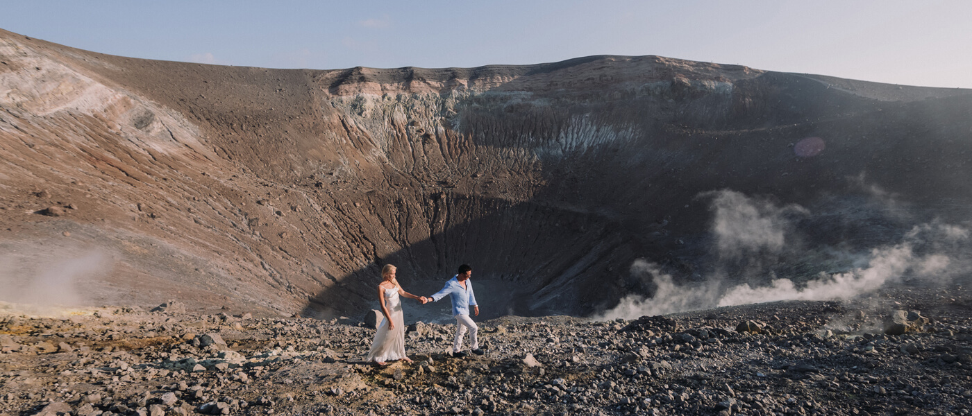 Организация свадьбы в Италии агентство Для Двоих, фотосессия на вулкане